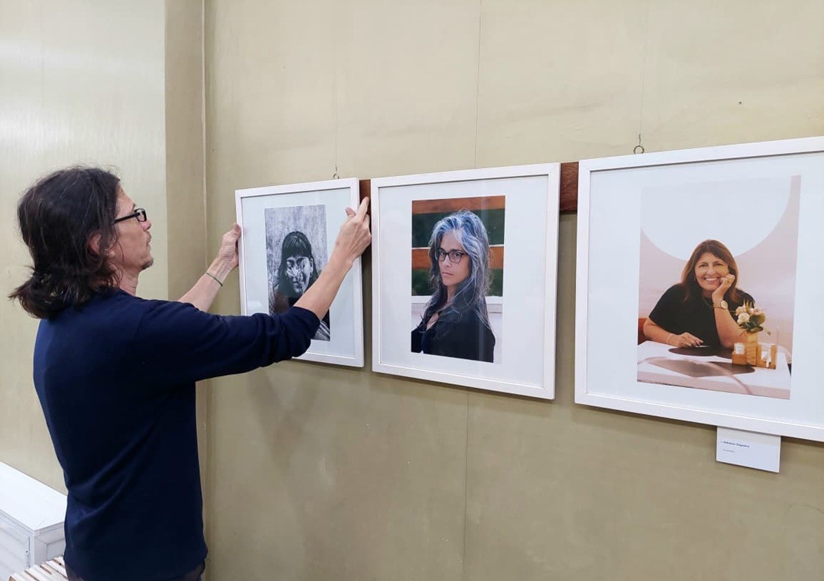 Exposição fotográfica destaca protagonismo feminino em Petrópolis