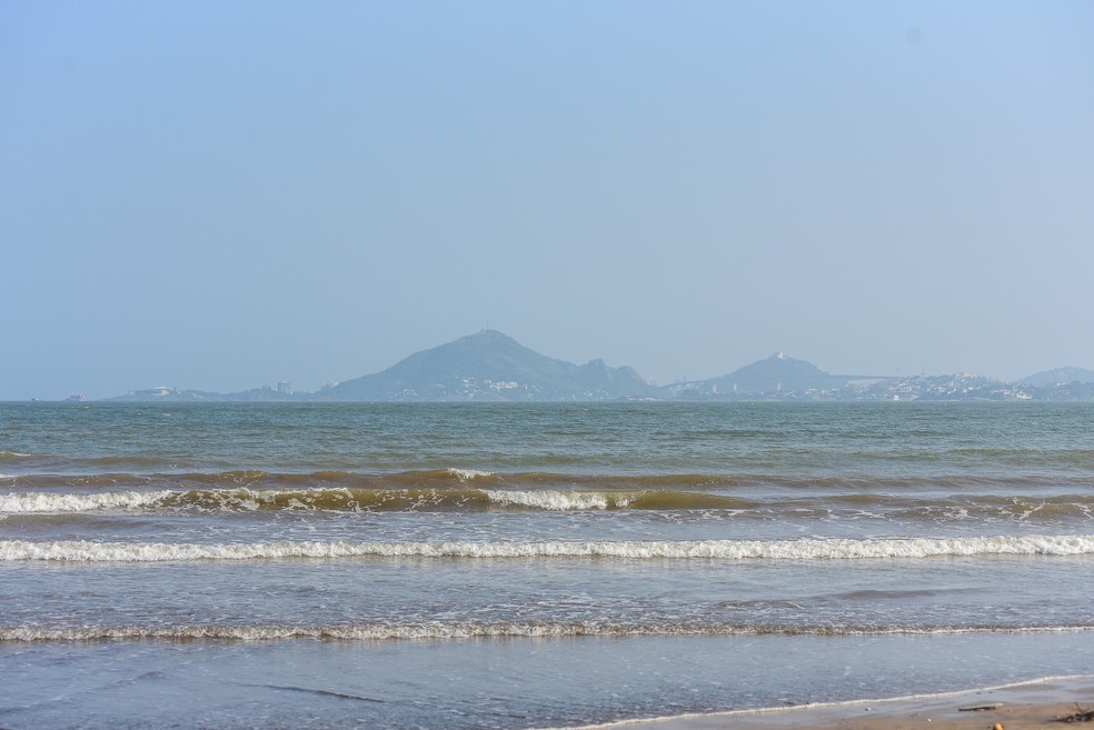 Vitória vai ganhar "nova praia" com trilha, mirante e fonte de água no final de Camburi, Espírito Santo — Foto: Vitor Jubini/Rede Gazeta