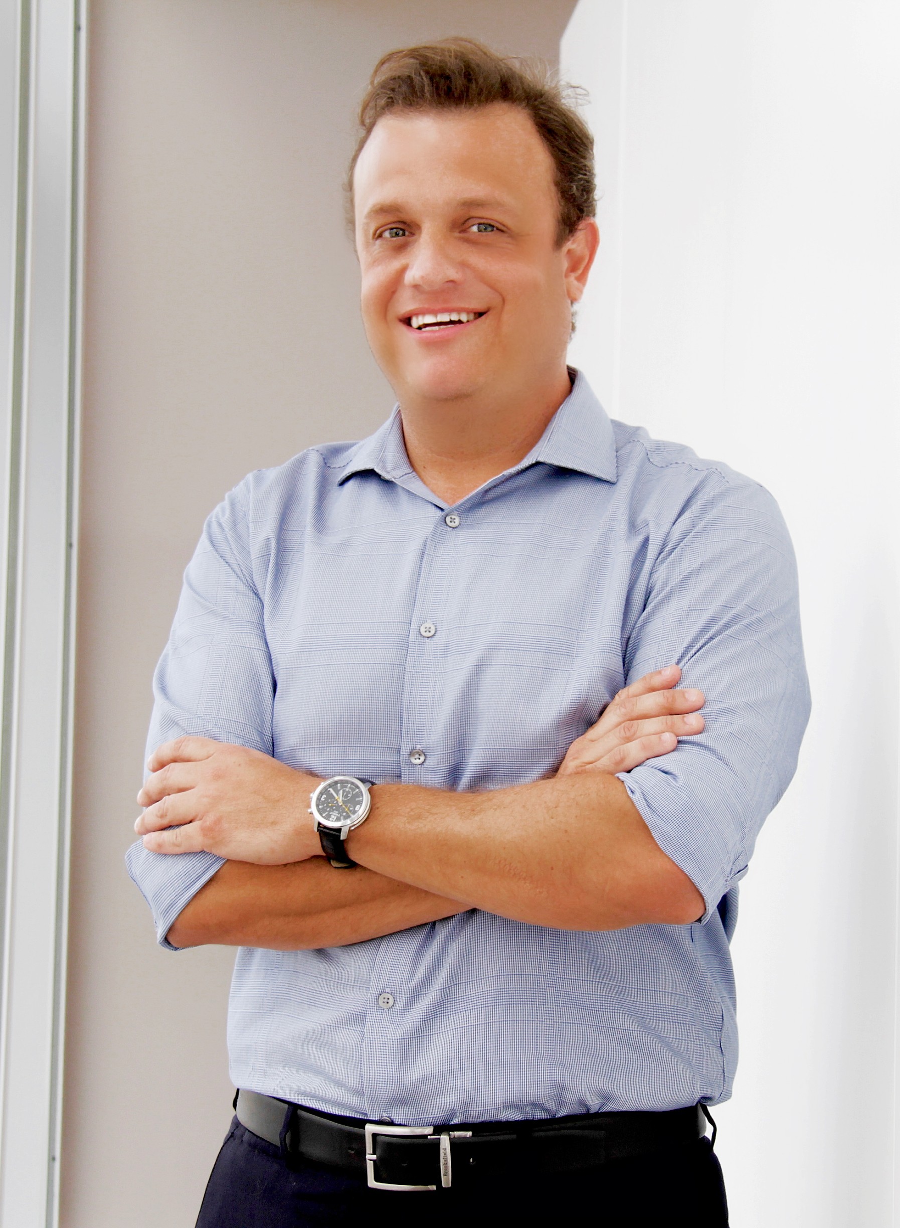 CPI do Crime Organizado aprova convocação de diretor da Meta