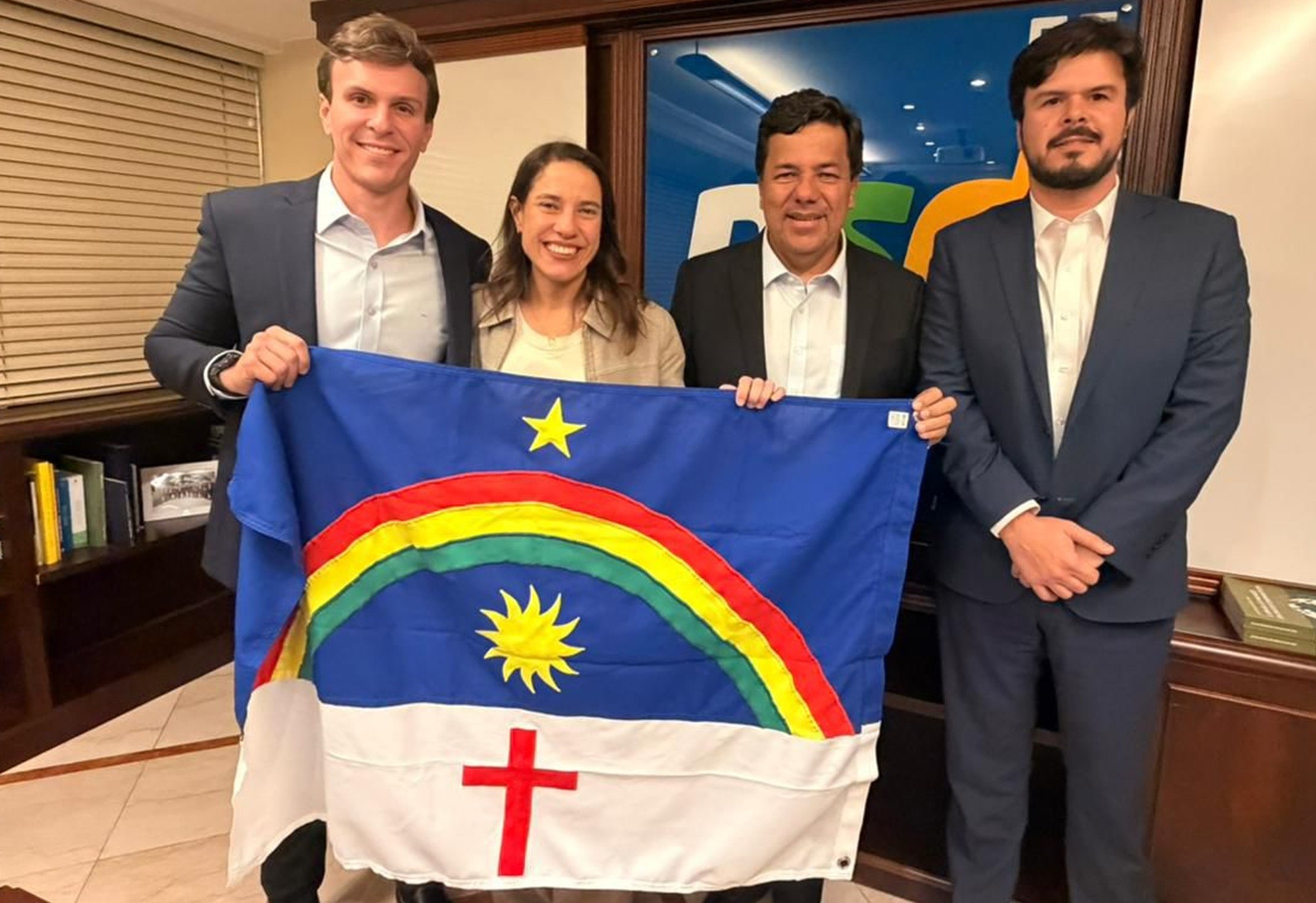 União Brasil declara apoio à reeleição de Raquel Lyra e Miguel Coelho é pré-candidato ao Senado