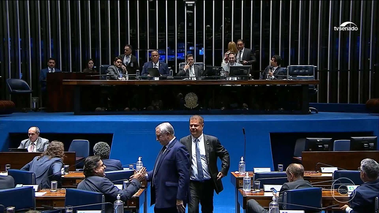 Dosimetria: Lula diz que vai vetar projeto que reduz penas de Jair Bolsonaro e condenados na trama golpista