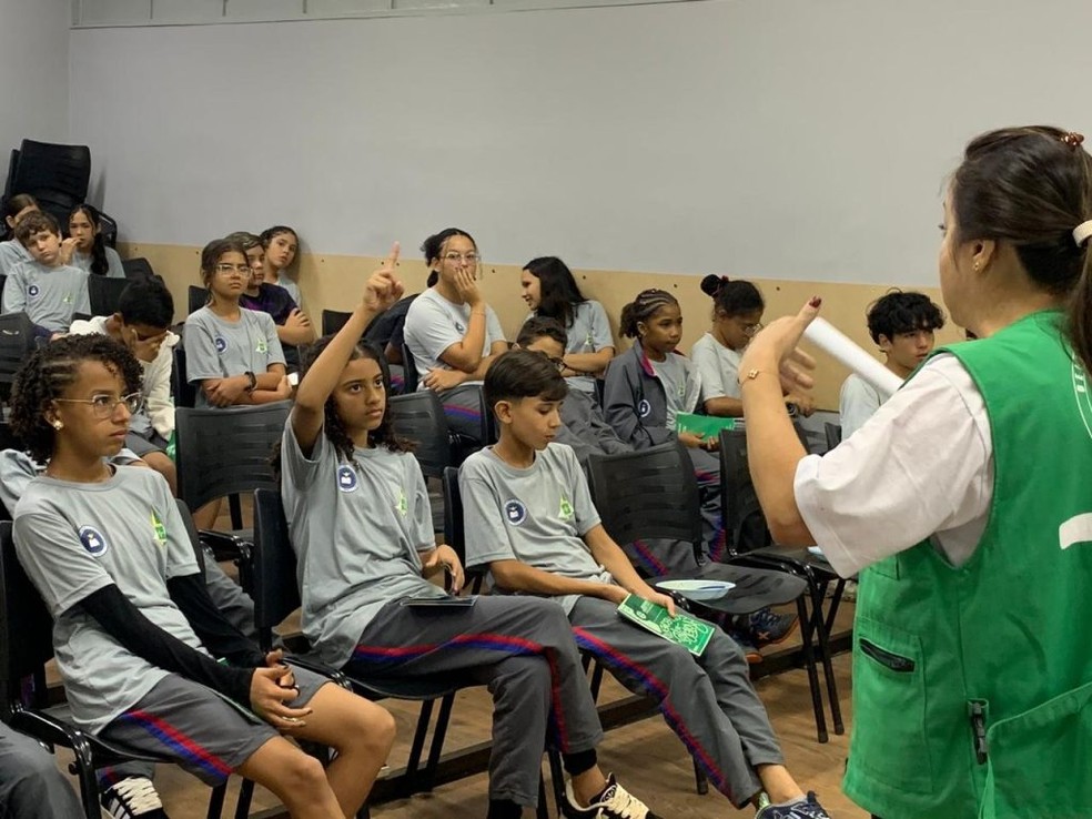Projeto Defensoria nas Escolas oferece serviços e ensina crianças, adolescentes e suas famílias sobre direitos — Foto: Divulgação/DPDF
