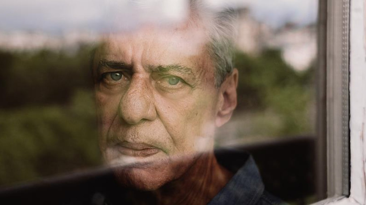 Imã que atrai intérpretes, o cancioneiro teatral de Chico Buarque guia peça que  festeja os 80 anos de Ana Lucia Torre