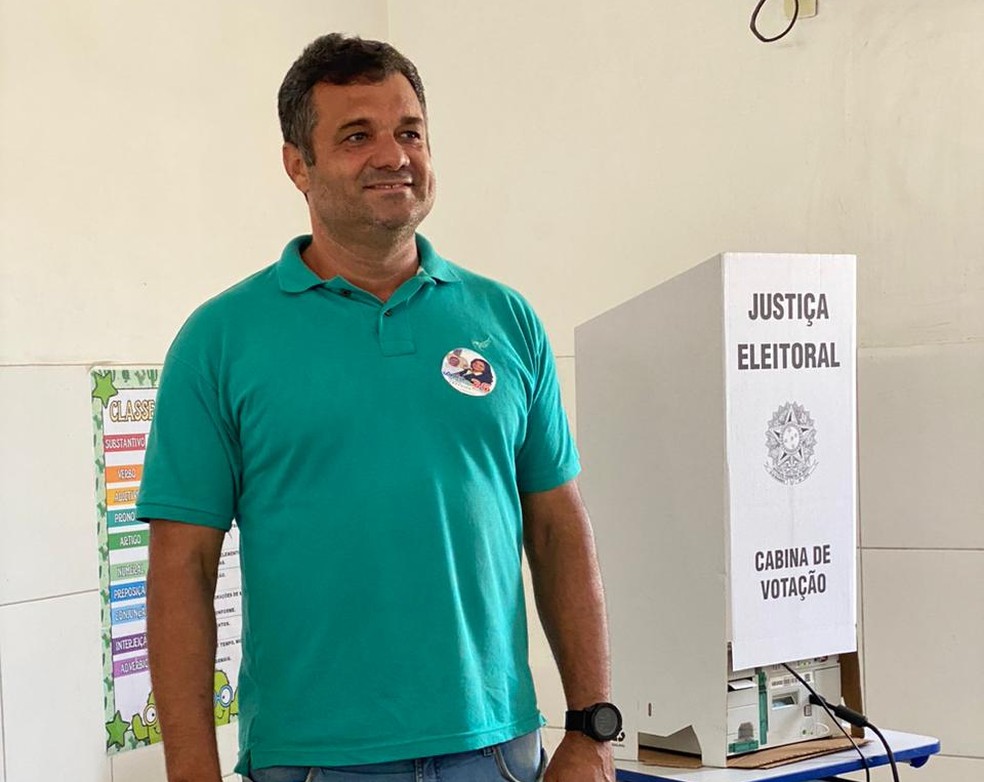 Dr Marcos, candidato do Agir em Petrolina — Foto: João Barbosa / TV Grande Rio