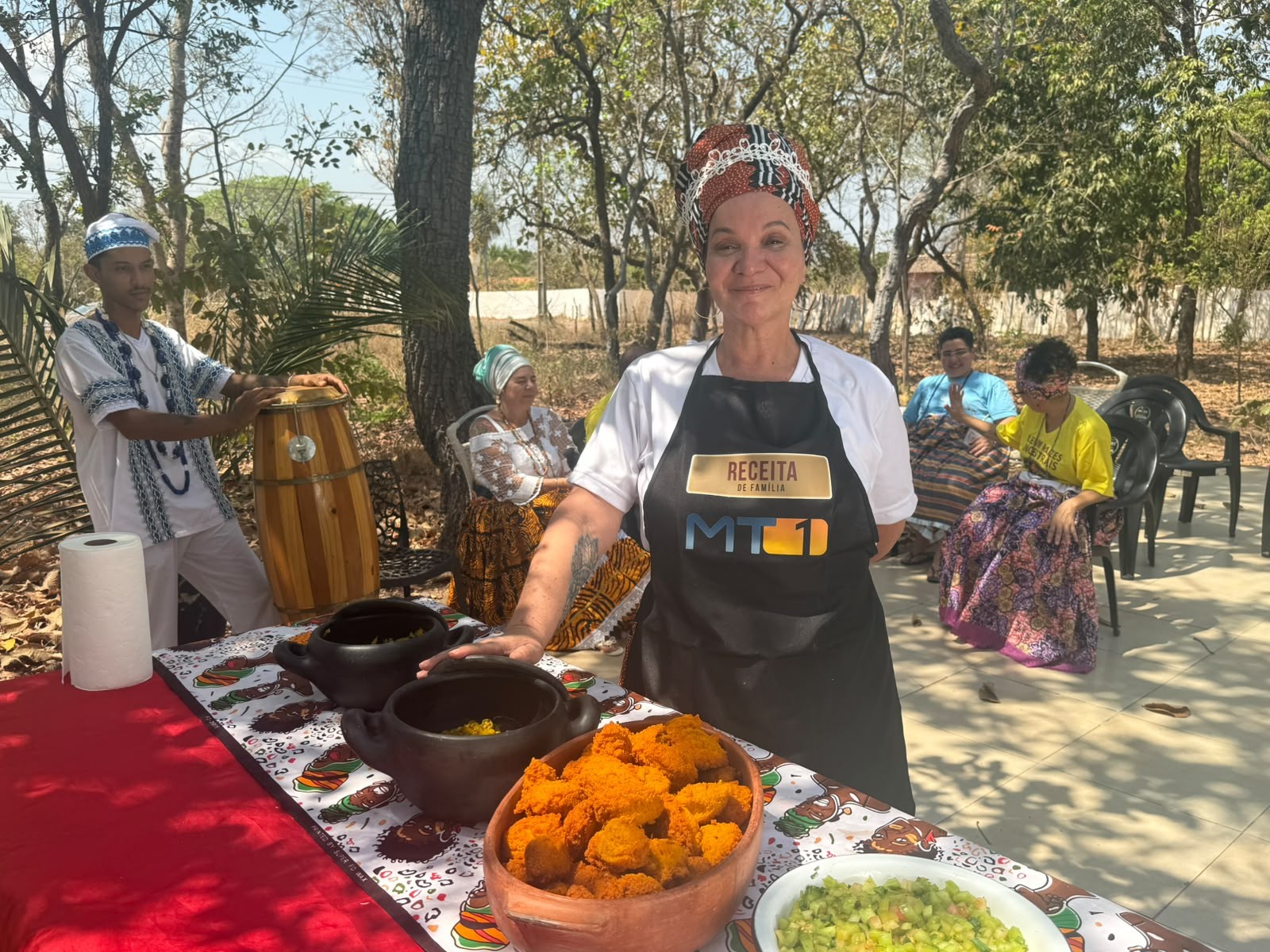 Receita de Família: aprenda a fazer acarajé que mantém tradição e ancestralidade 