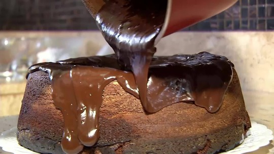 Bolo de chocolate amargo é dica acessível e saborosa - Programa: NE Rural - Ceará 