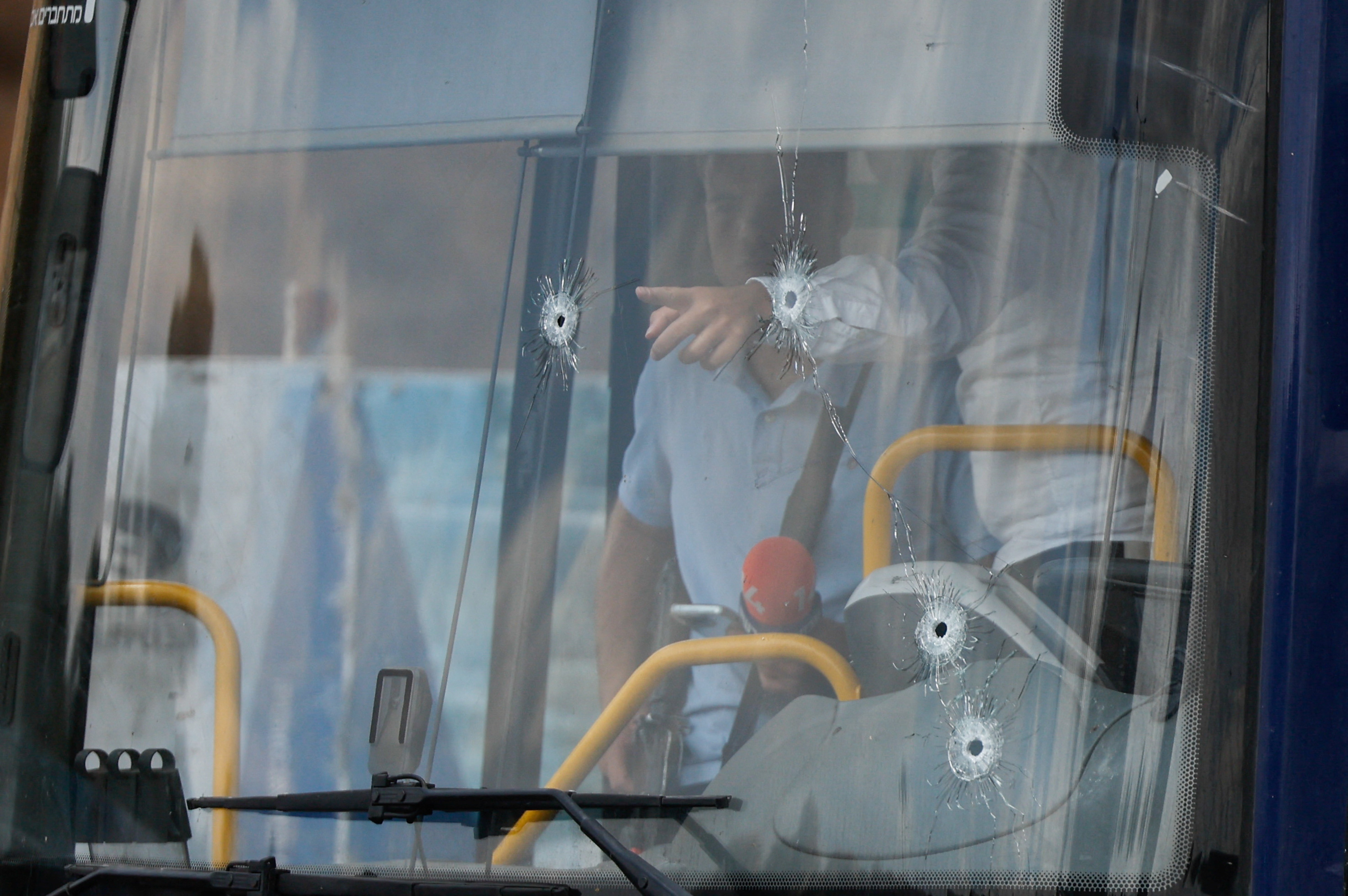 Hamas reivindica autoria de atentado em ônibus em Jerusalém que matou 6