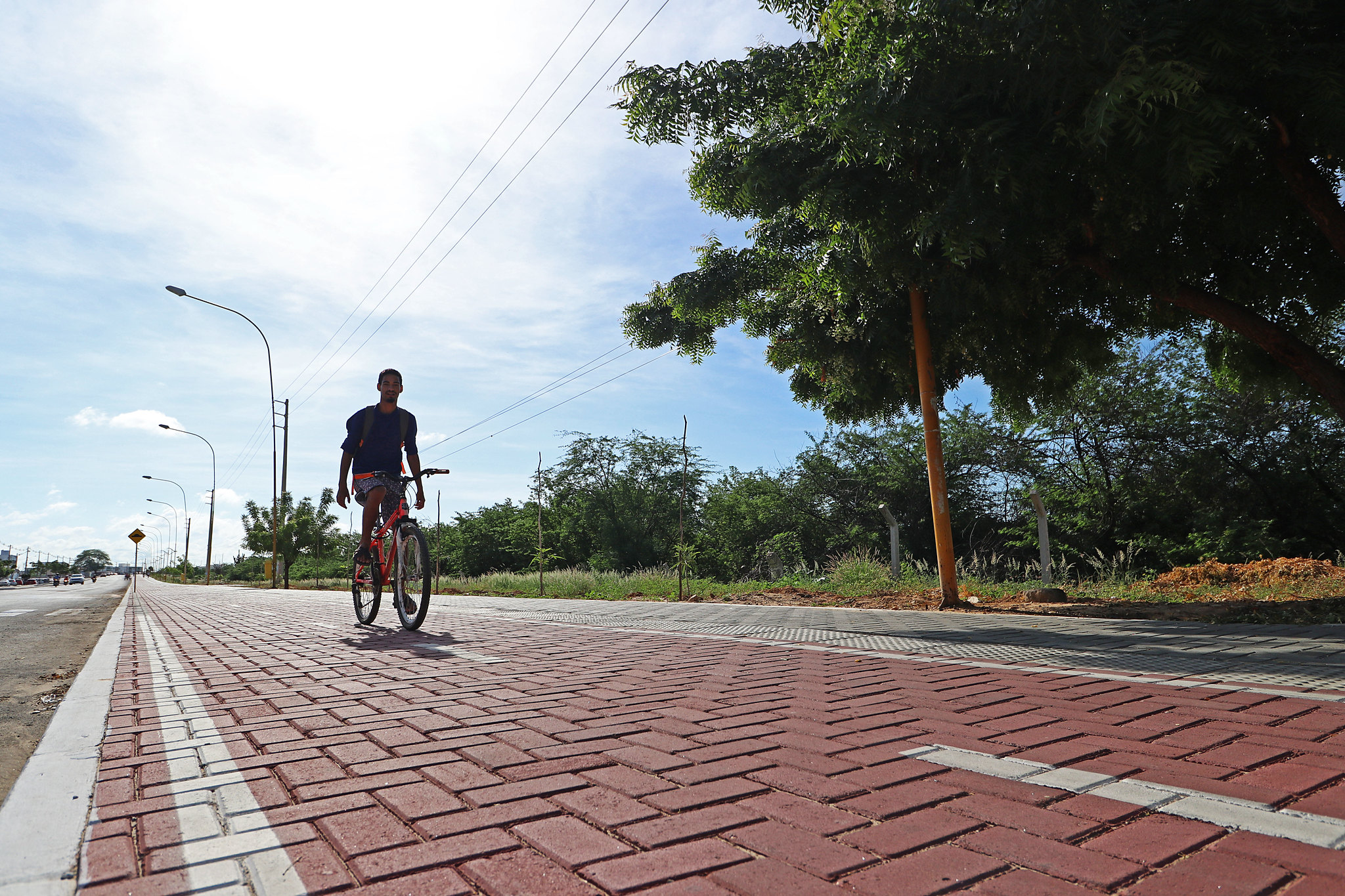 Baixa umidade e altas temperaturas: confira a previsão do tempo nesta semana em Petrolina