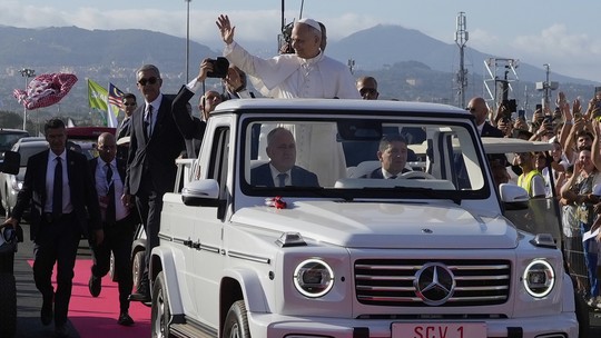 Papa Leão XIV encoraja mais de 1 milhão de jovens católicos a espalhar fé e entusiasmo - Ao fim de encontro com mais de 1 milhão de jovens, o pontífice conclama nova geração a viver a santidade “onde quer que estejam”.