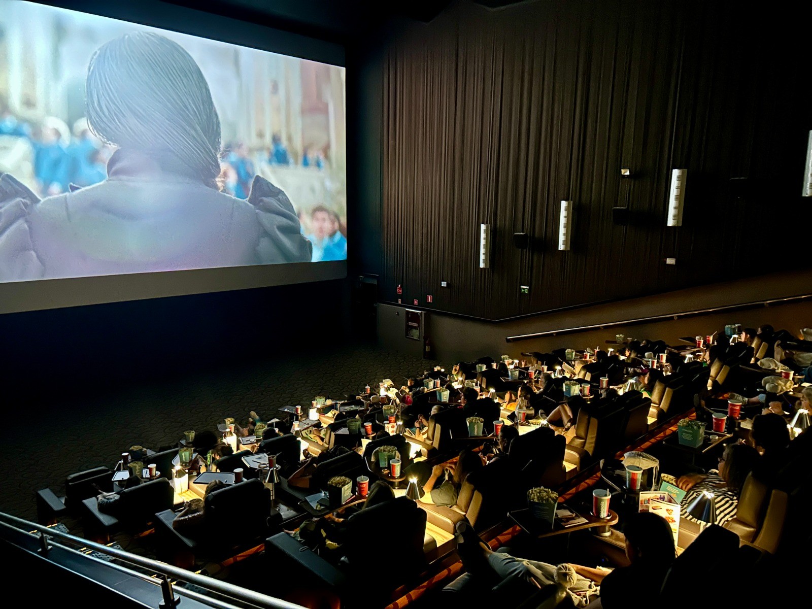 Jockey Plaza Shopping realiza a 2ª edição do Cine Craft com sessão especial de crochê e cinema