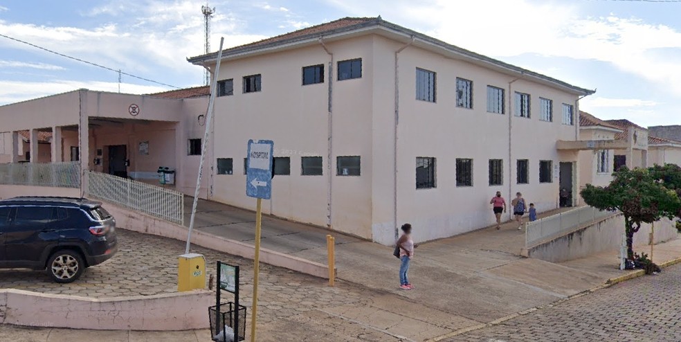 Vítima foi socorrida e levada até o Hospital de Piraju (SP) — Foto: Google Maps/Reprodução