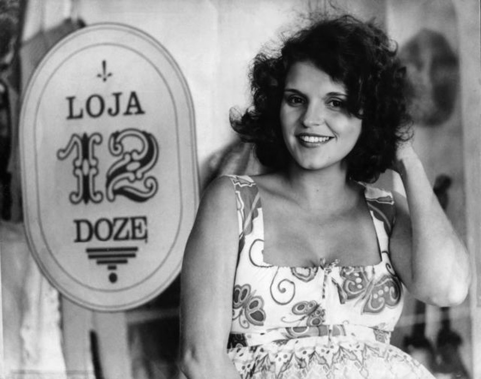 Proibida de trabalhar como atriz, Leila Diniz abriu uma butique — Foto: Acervo Pessoal via BBC