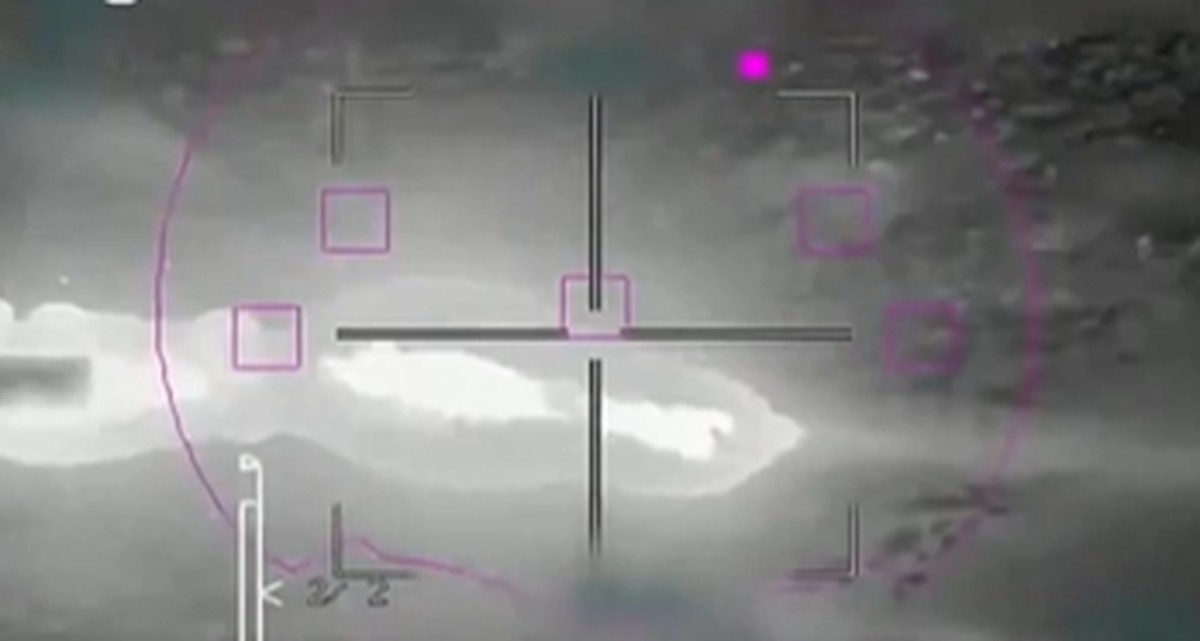 Israel mostra imagens de jato F-35 abatendo caça iraniano nos céus de Teerã; VÍDEO