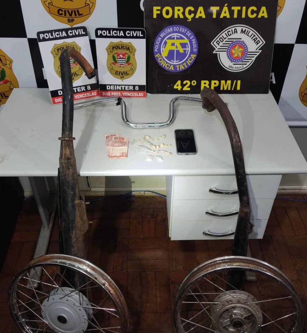 Adolescente foi apreendido em Presidente Venceslau (SP) — Foto: Polícia Militar