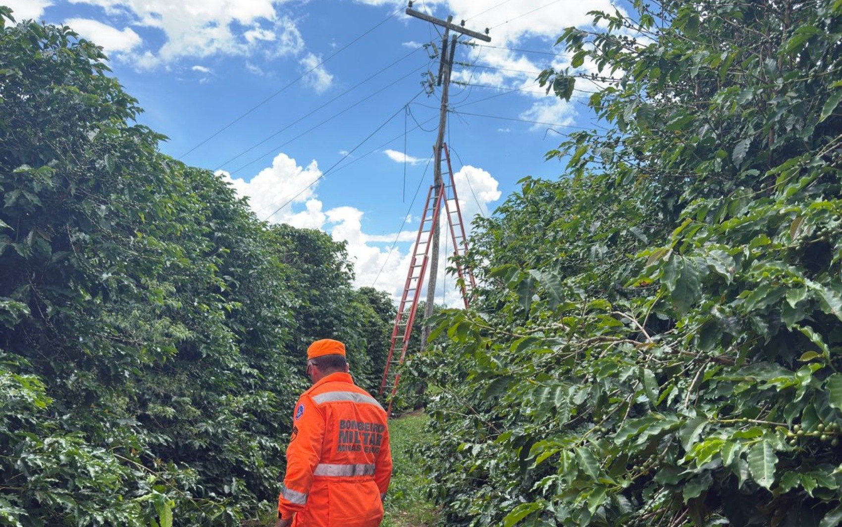 Dois homens morrem eletrocutados em acidentes de trabalho em menos de 24 horas no Sul de Minas
