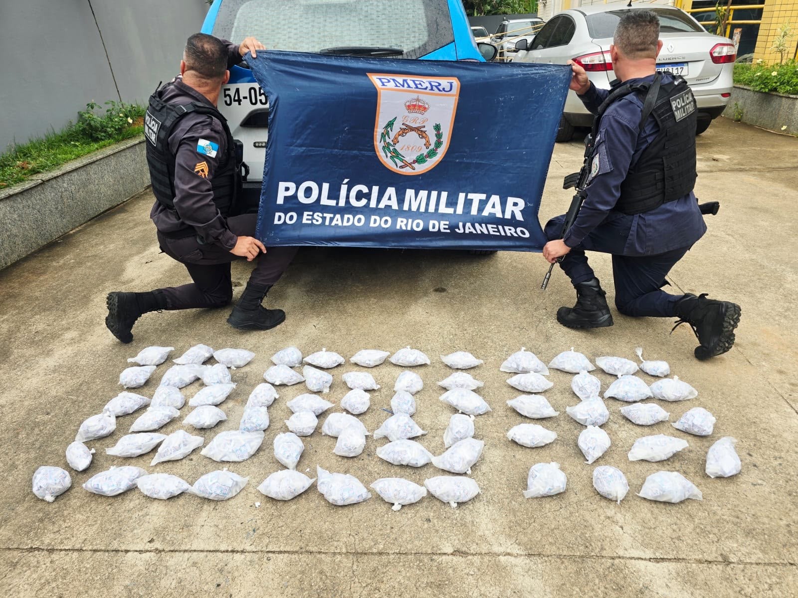 Jovem é preso com mais de três mil cápsulas de cocaína em Sapucaia