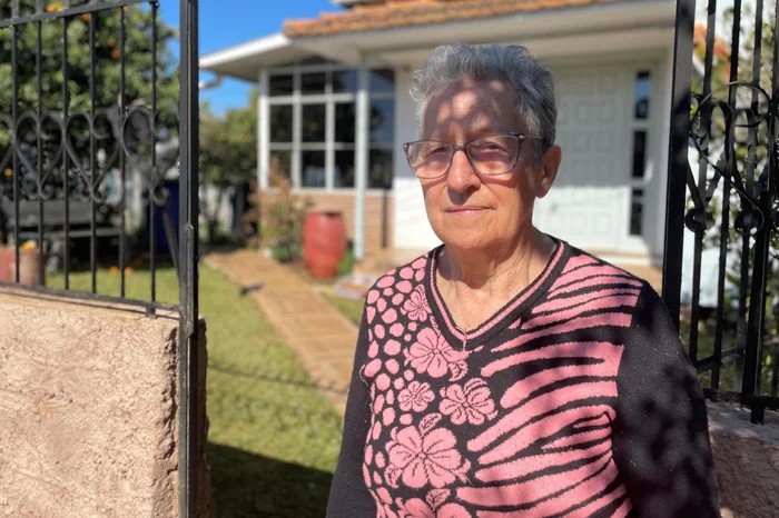 'Estavam chorando e me abraçaram', diz moradora que acolheu alunos após ataque com faca em escola no RS