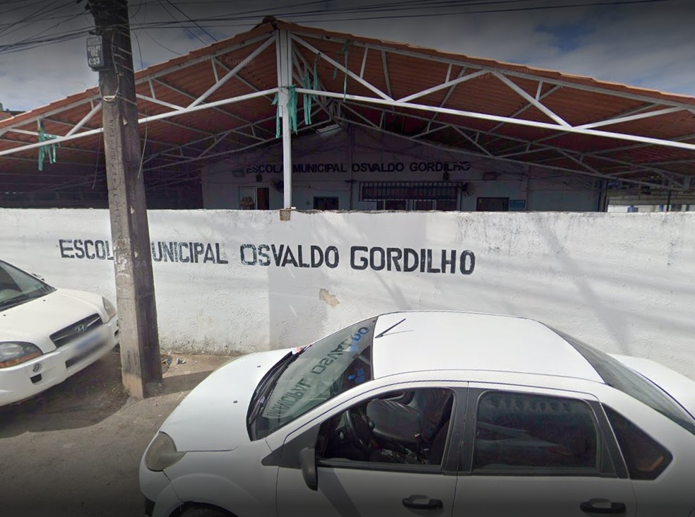 Escola Municipal Pedro Gordilho, São Cristóvão, Salvador. — Foto: Google Street View