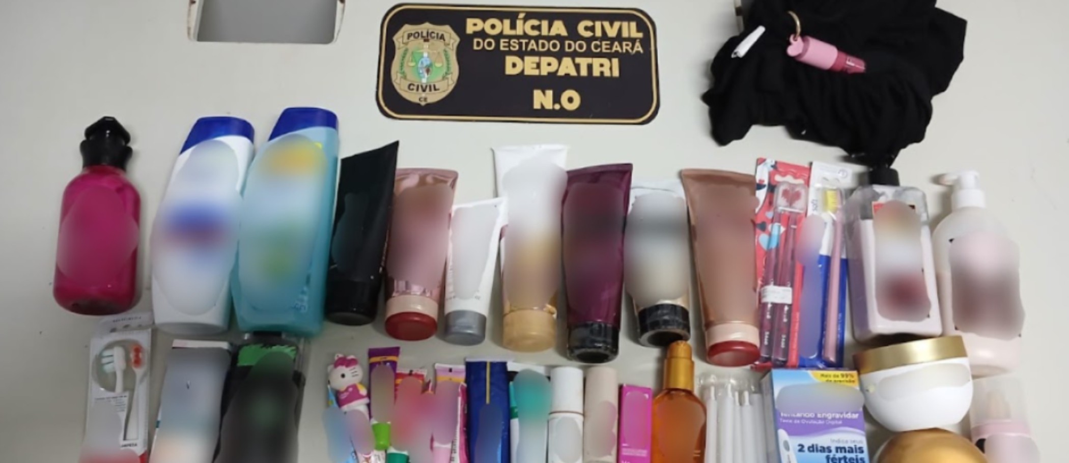 Mulher é presa por furto de produtos dermatológicos em farmácia na área nobre de Fortaleza