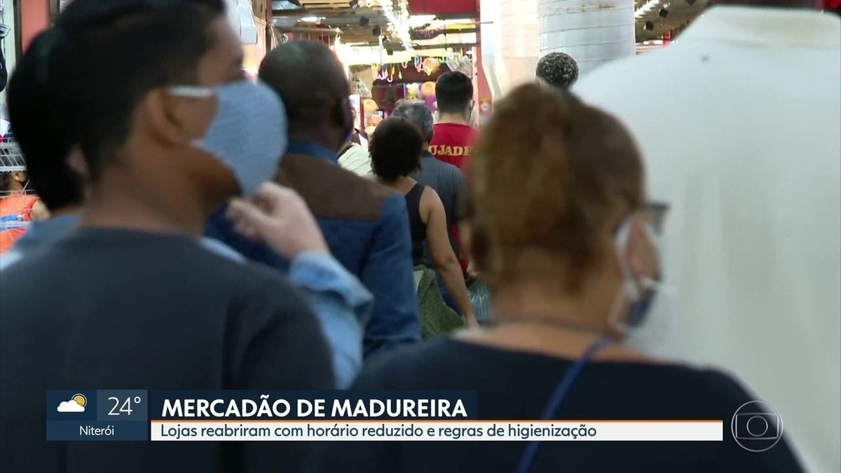 Mercadão de Madureira, na Zona Norte do Rio, reabre com filas | Rio de ...