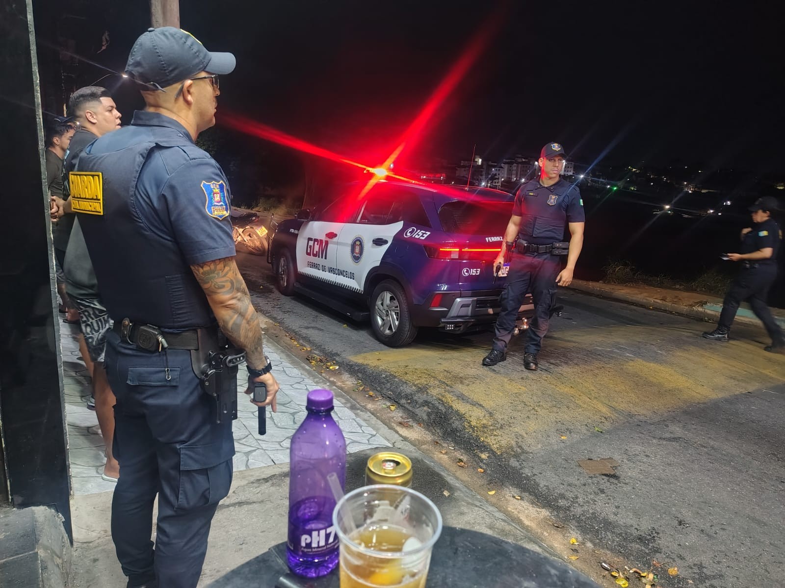 GCM interdita seis adegas por perturbação do sossego em Ferraz 