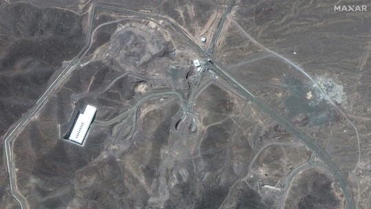 
O complexo nuclear do Irã que foi alvo de 'superbomba' dos EUA