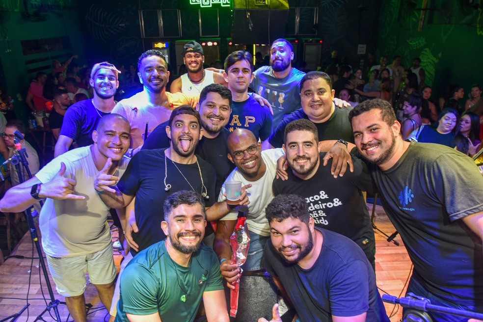 'O Pagode Taí Vai Quem Quer' reúnes músicos do Samba Preto no Branco, Mesa Doze e Daquele Jeito — Foto: Divulgação