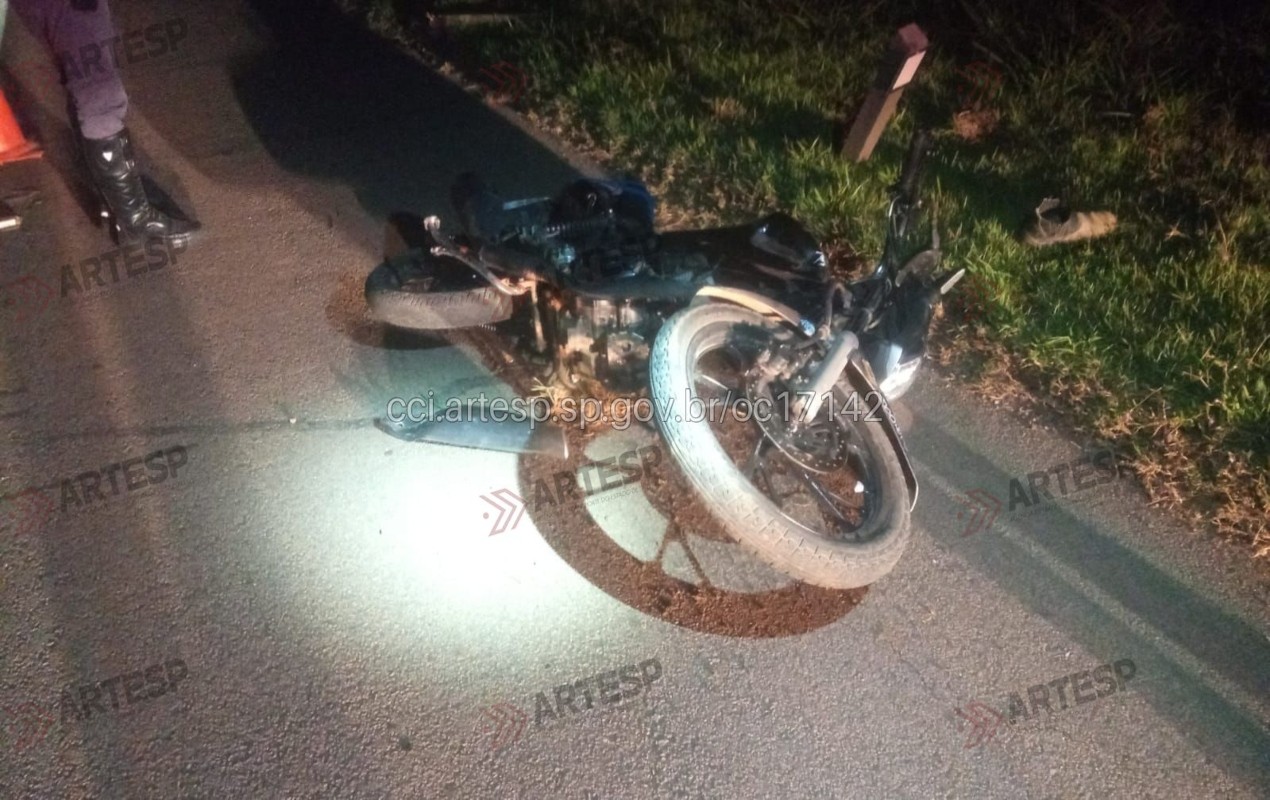 Motociclista morre após perder controle da direção e tombar veículo na SP-300 em Laranjal Paulista