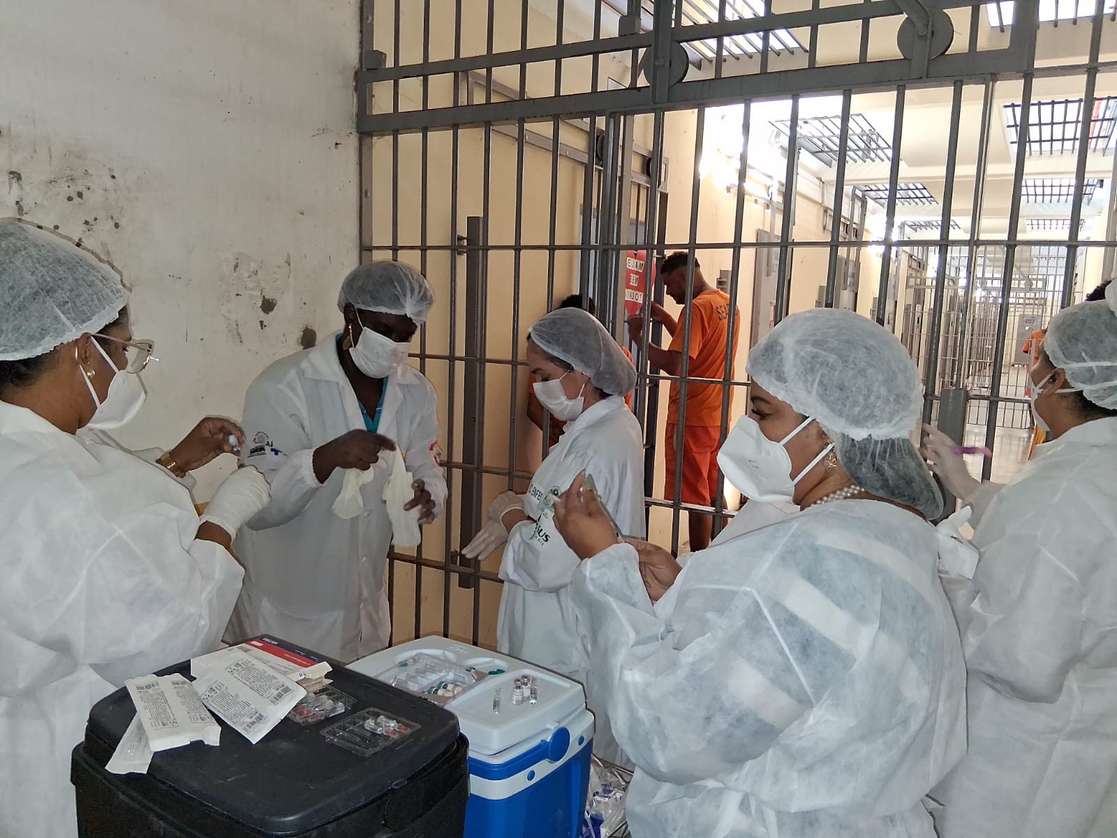 Visitas em pavilhão da Cadeia Pública de Salvador são suspensas após detentos serem diagnosticados com catapora