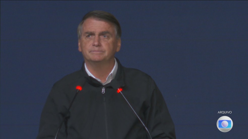 PGR afirma que Bolsonaro liderou organização criminosa para golpe de Estado; ex-presidente diz que recebe denúncia com indignação — Foto: Jornal Nacional/ Reprodução