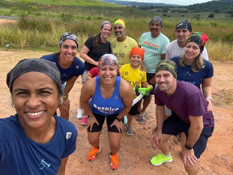 Atleta corre maratona com ajuda de amigos após prova ser cancelada cinco dias antes da data prevista em Marília (SP) — Foto: Arquivo pessoal