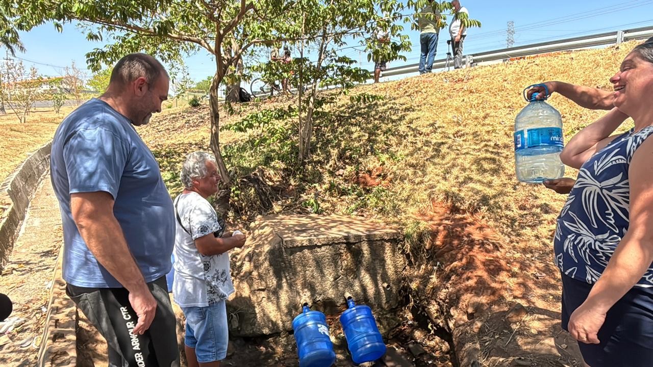 Cinco de seis bicas monitoradas em Piracicaba têm água imprópria para consumo, diz Semae; veja lista 