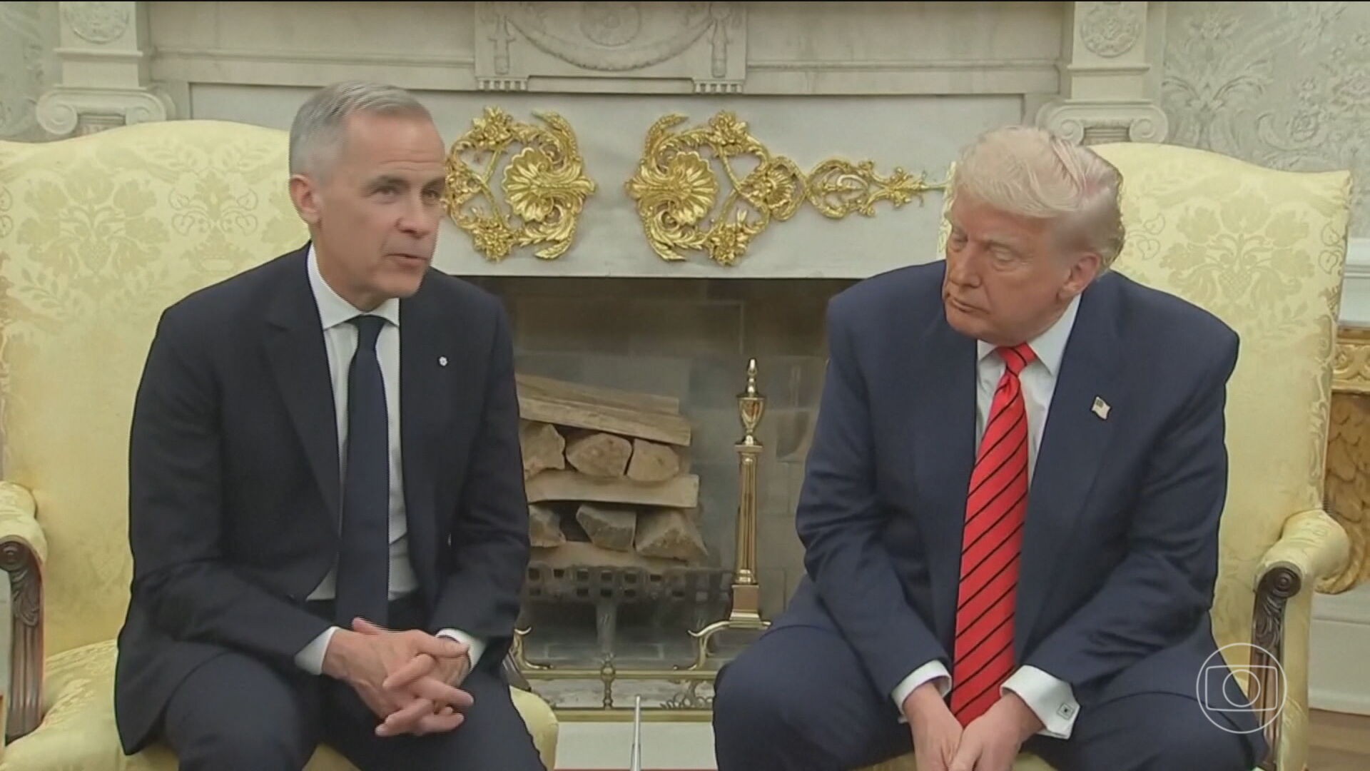 Na Casa Branca, primeiro-ministro Mark Carney diz a Donald Trump que Canadá não está à venda