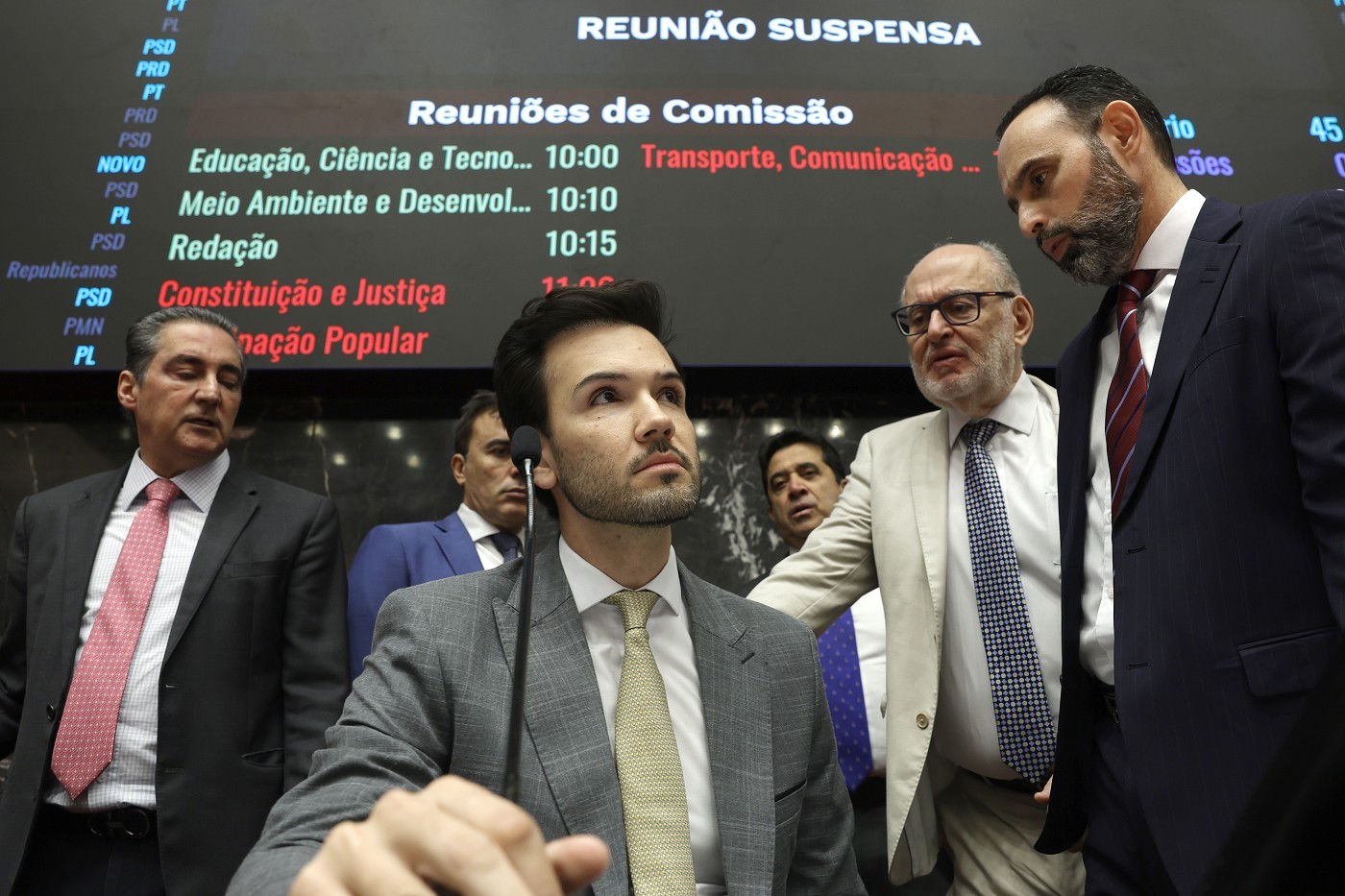Assembleia Legislativa aprova adesão de MG a programa para quitar dívida com União