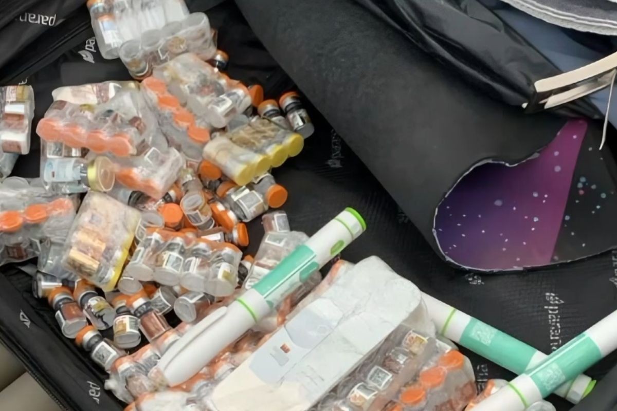 Homem detido em Maringá com 300 ampolas de emagrecedores ilegais