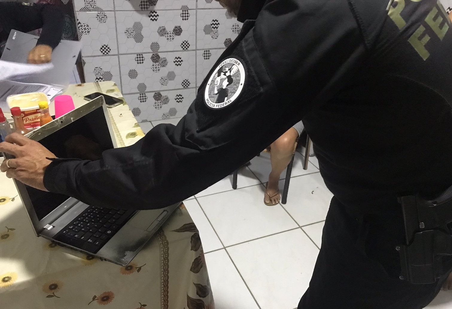 Abuso infantil: Em diálogo colhido pela PF, investigado diz que vítima é o próprio irmão autista de 9 anos