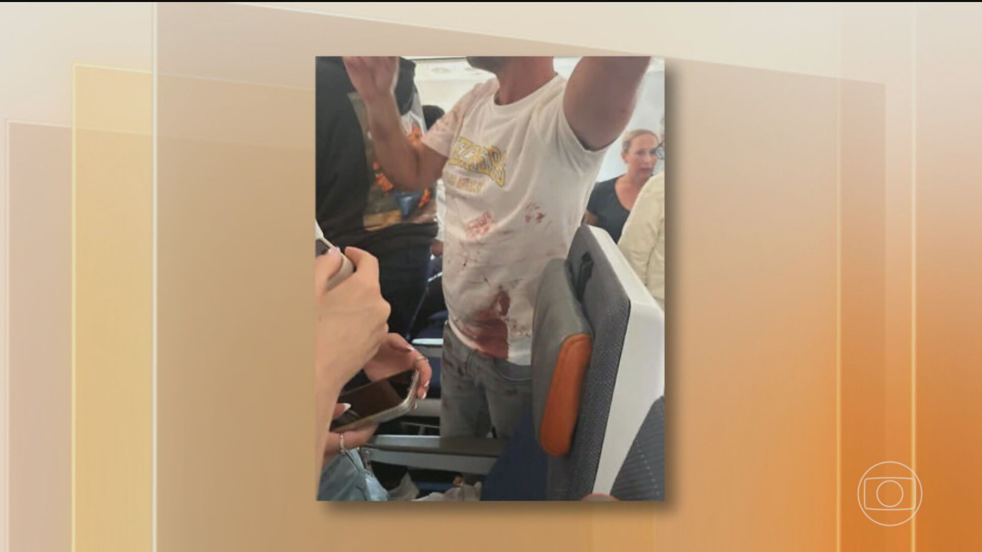 VÍDEO mostra passageiro ensanguentado e homens caídos em avião com destino a Tel Aviv