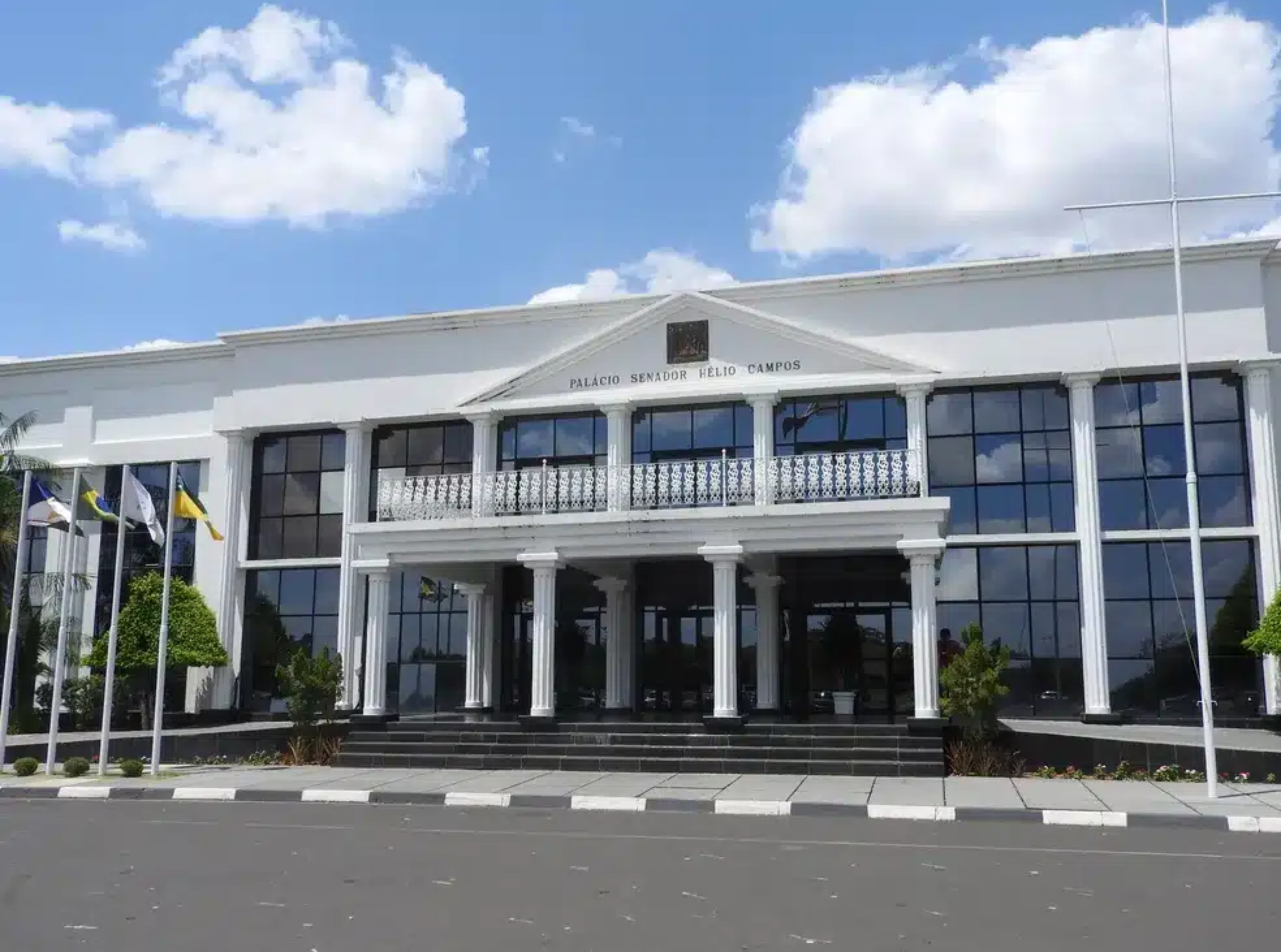 
Governador troca cargos em seis áreas do alto escalão de Roraima