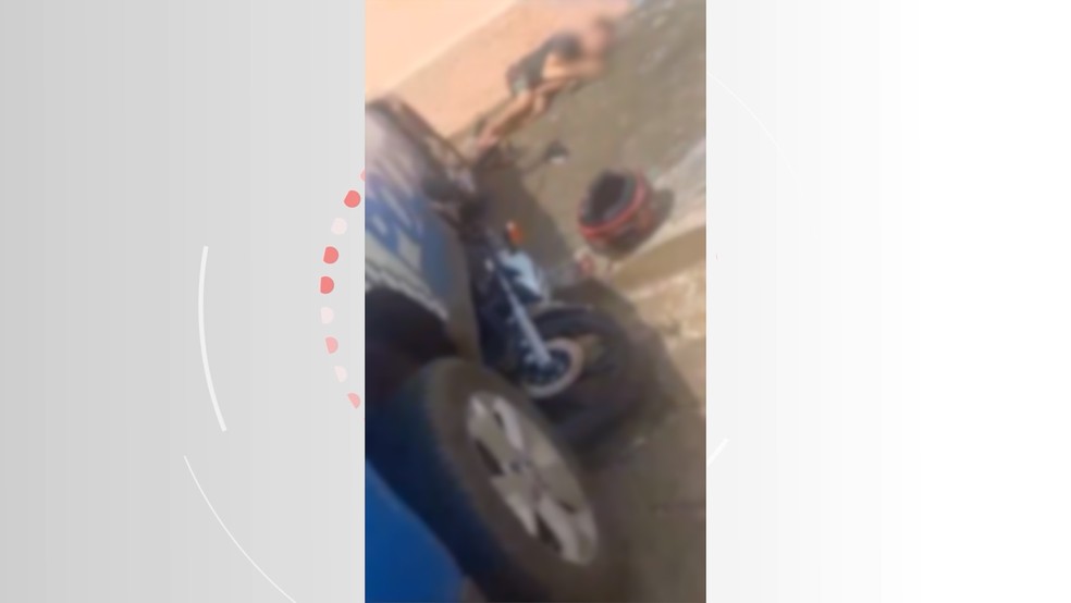 Homem ficou ferido após bater em viatura durante fuga — Foto: Reprodução/Colinas Notias/Redes Sociais