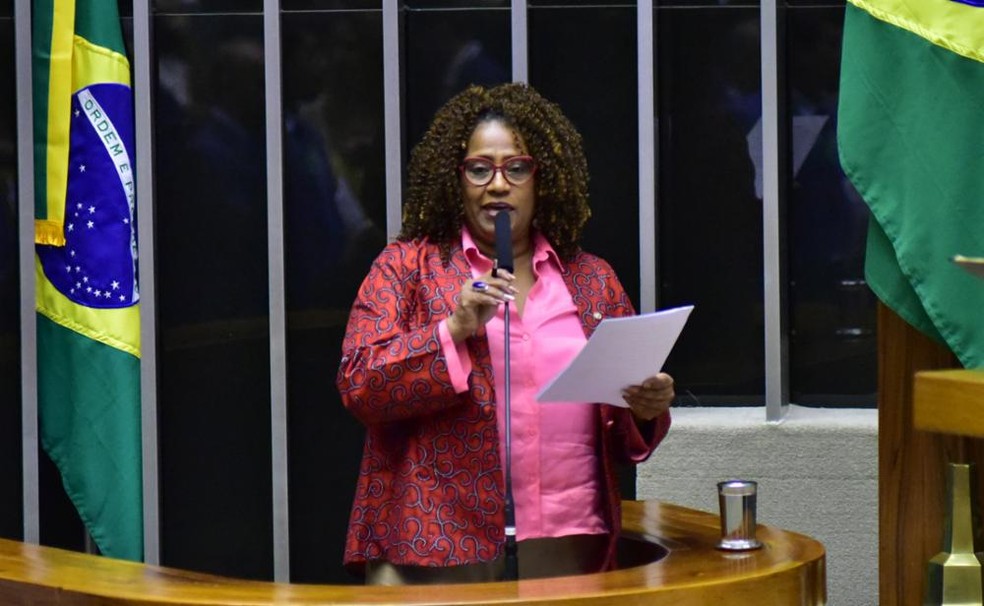 Deputada Reginete Bispo (PT-RS) foi autora do pedido de urgência do projeto na Câmara. — Foto: Zeca Ribeiro/Câmara dos Deputados