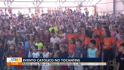 Adorai reúne fiéis durante todo o dia em Palmas