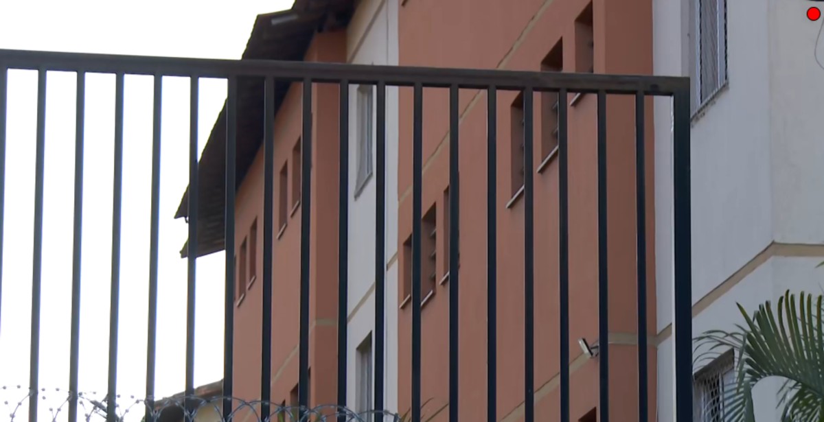 Mulher é encontrada morta dentro de apartamento em BH