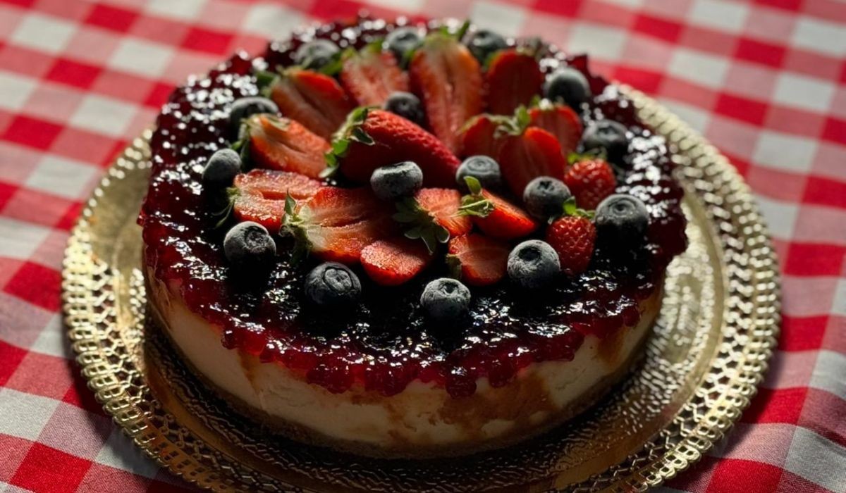 Sabor de Casa: aprenda como fazer cheesecake de frutas vermelhas; doce é opção para ceia de Natal