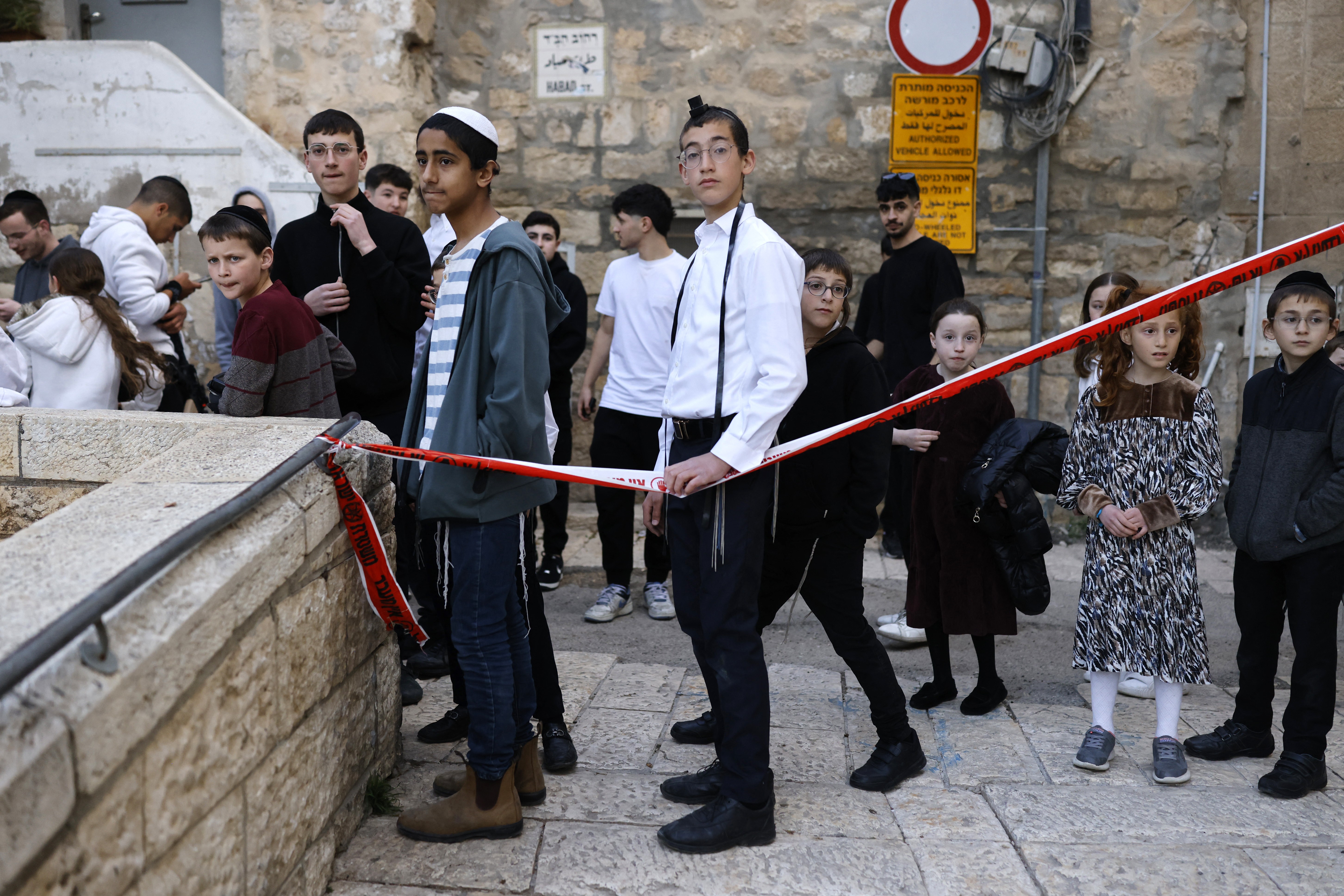 VÍDEO: fragmento de míssil iraniano atinge a Cidade Velha de Jerusalém