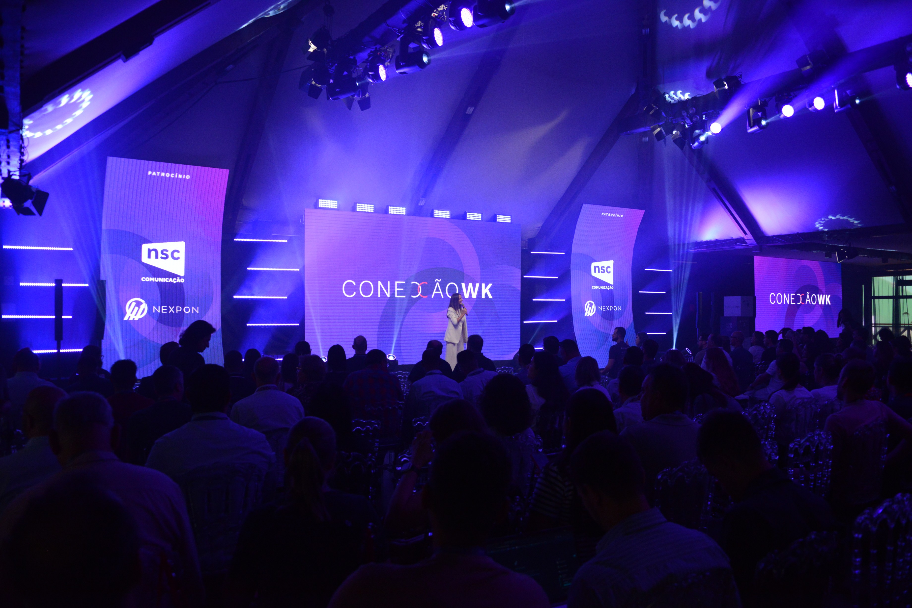 Conexão WK 2025 debate IA, gestão e inovação no futuro dos negócios