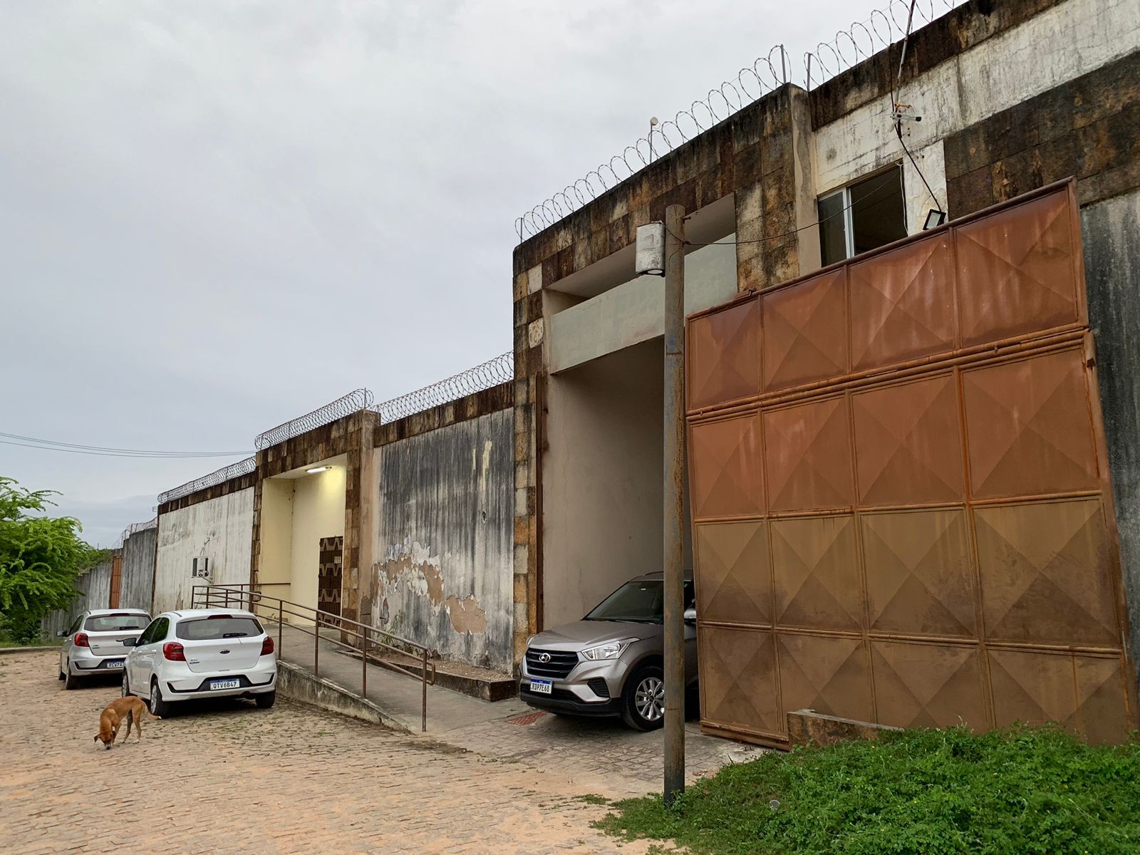 Adolescente é morto dentro de unidade de ressocialização na Grande Natal; colega de alojamento é preso