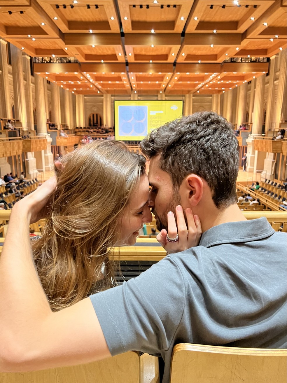 Luiza e Victor na Sala São Paulo, em maio de 2023 — Foto: Arquivo pessoal