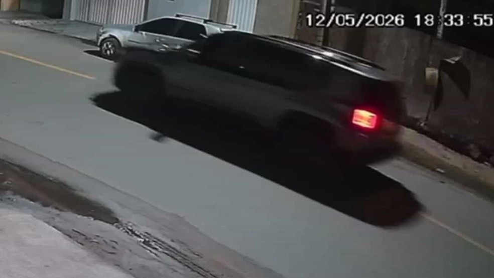 Polícia apreendeu veículo usado na fugo dos criminosos após assalto na casa de empresária, em Horizonte. — Foto: Reprodução