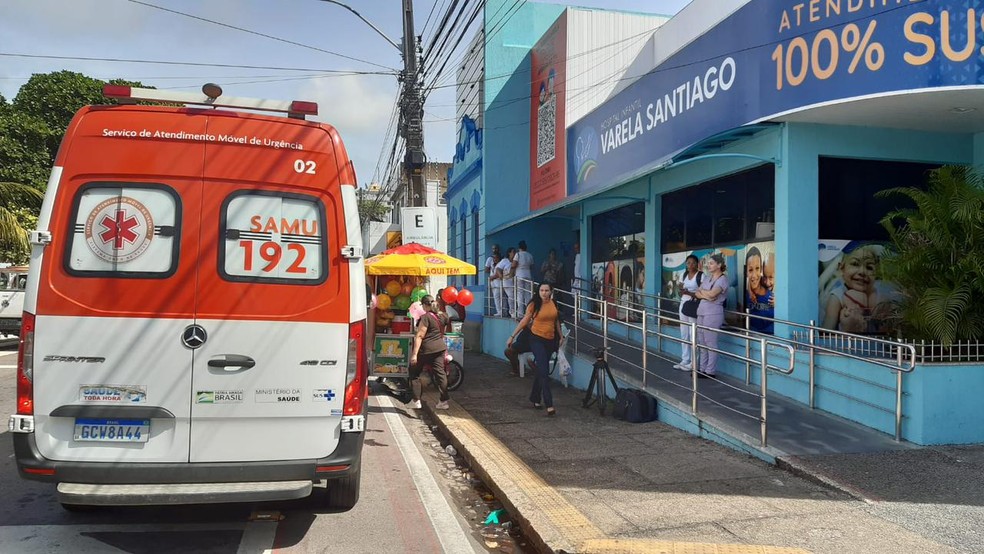 Bebê foi internado no Hospital Varela Santiago, em Natal — Foto: Sérgio Henrique Santos/Inter TV Cabugi