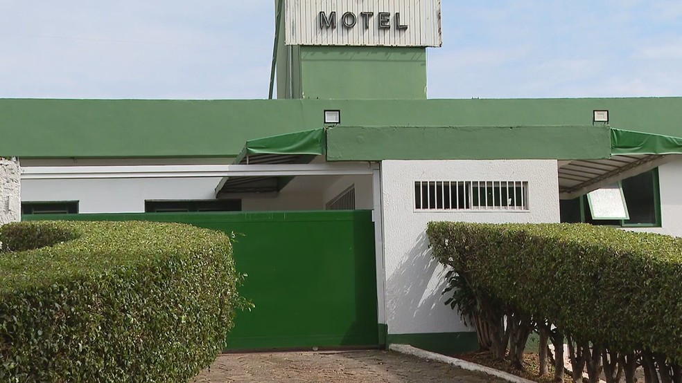 Homem morre por parada cardíaca em motel, no Núcleo Bandeirante - DF — Foto: TV Globo/Reprodução